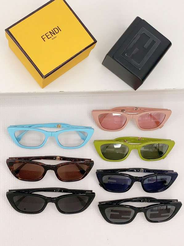 Picture of Fendi Sunglasses _SKUfw51889282fw